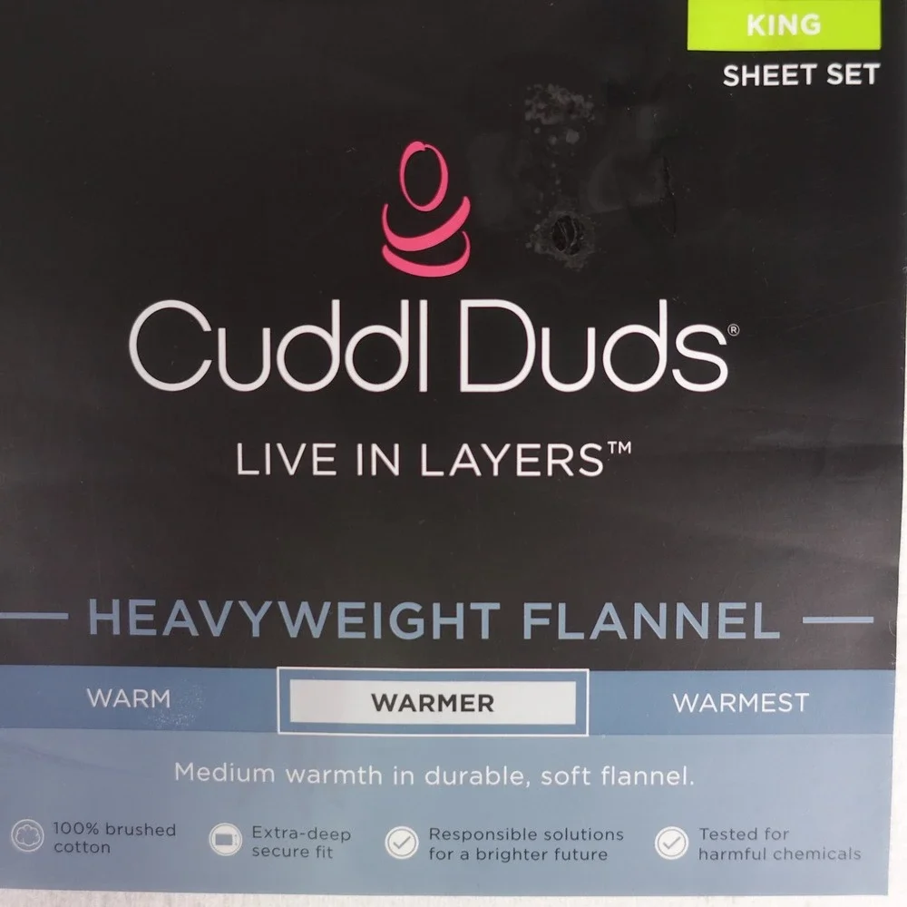 Cuddl Duds King Sheet Set Heavyweight Flannel Santa and Reindeer White Cotton